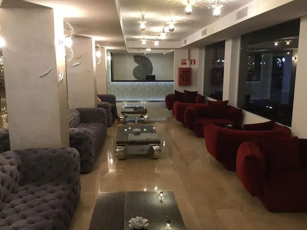 Essence Hotel Boutique Torremolinos España